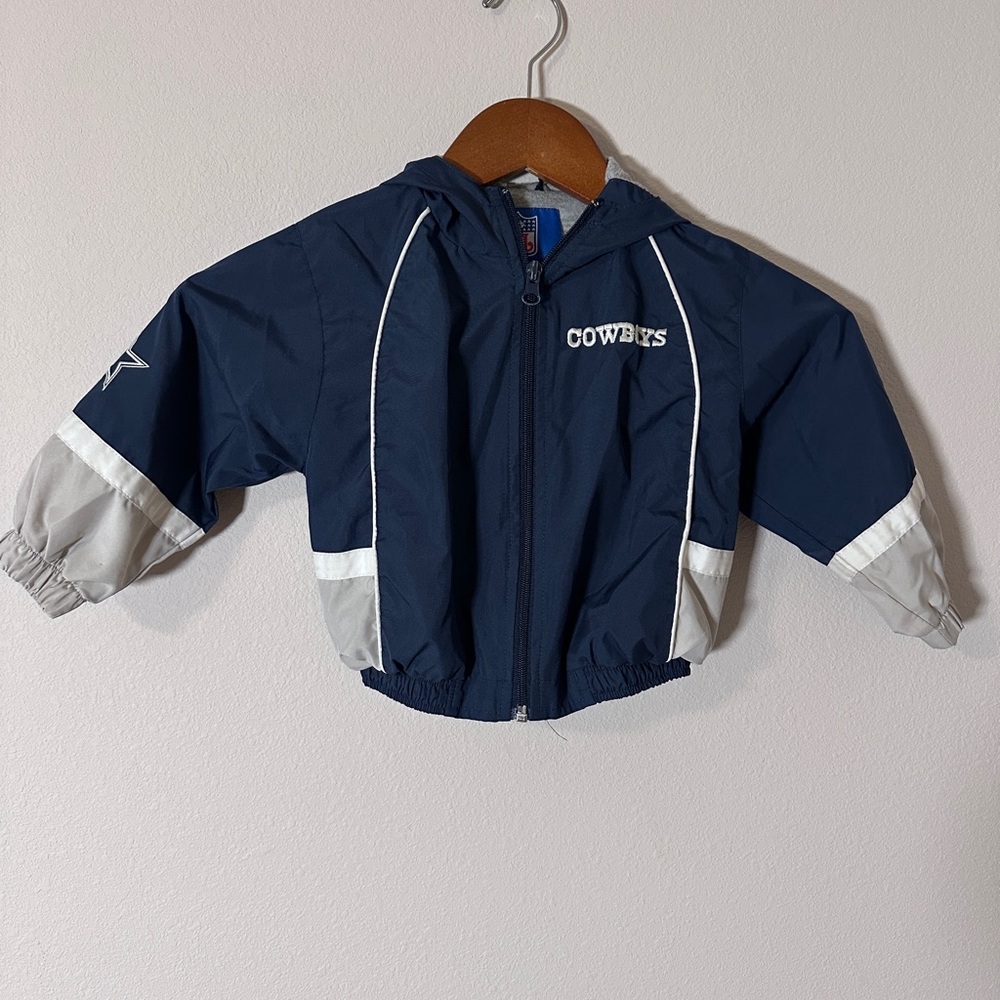 Vintage child’s Dallas Cowboys Navy and Gray Hooded windbreaker jacket size 2T